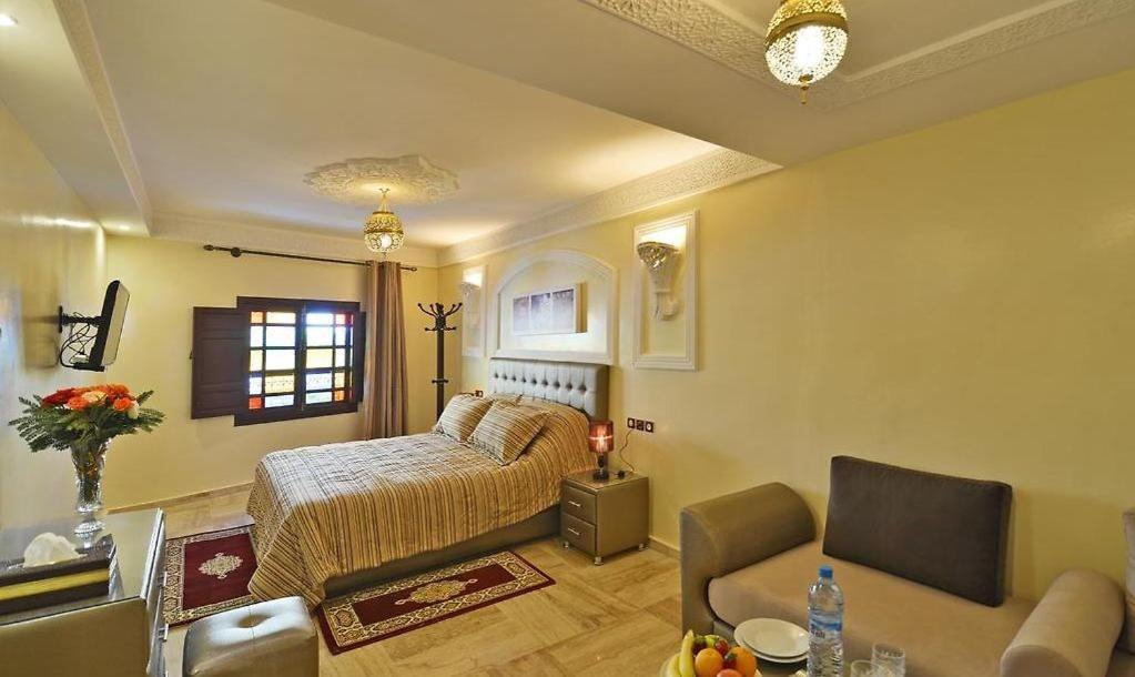 Hotel Blue Sky Fez Buitenkant foto