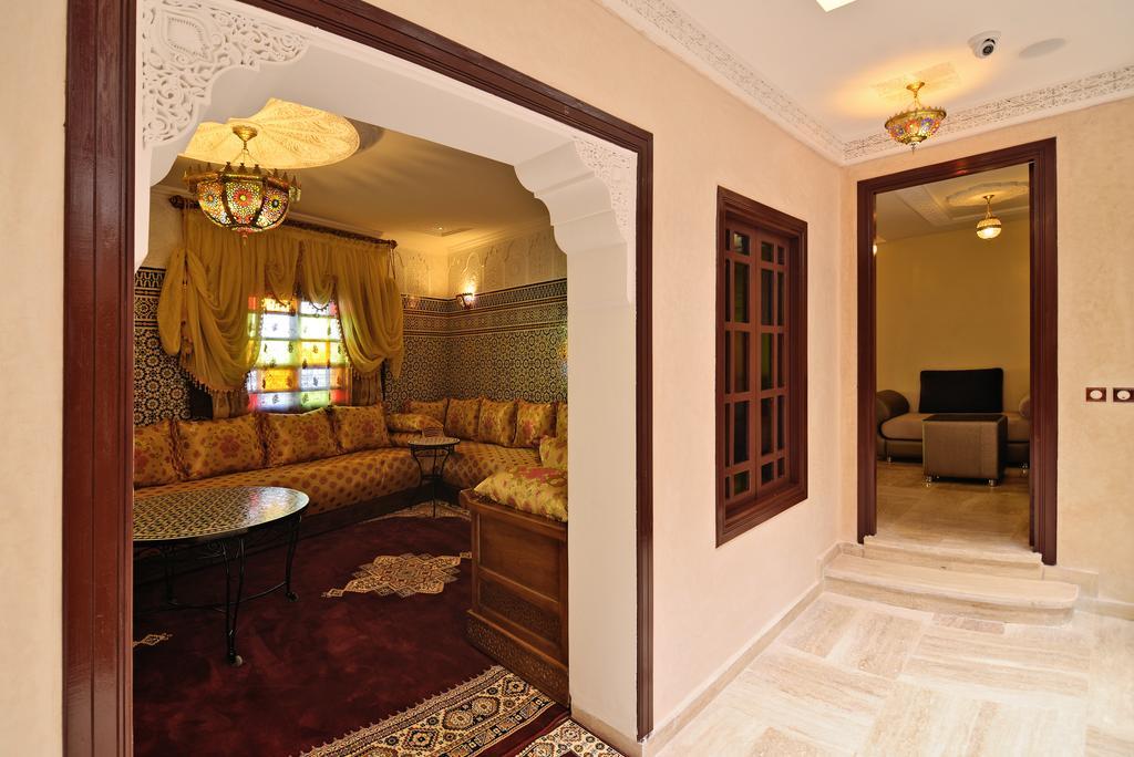 Hotel Blue Sky Fez Buitenkant foto