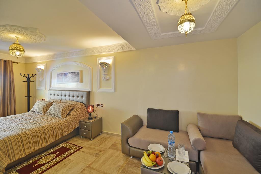 Hotel Blue Sky Fez Buitenkant foto