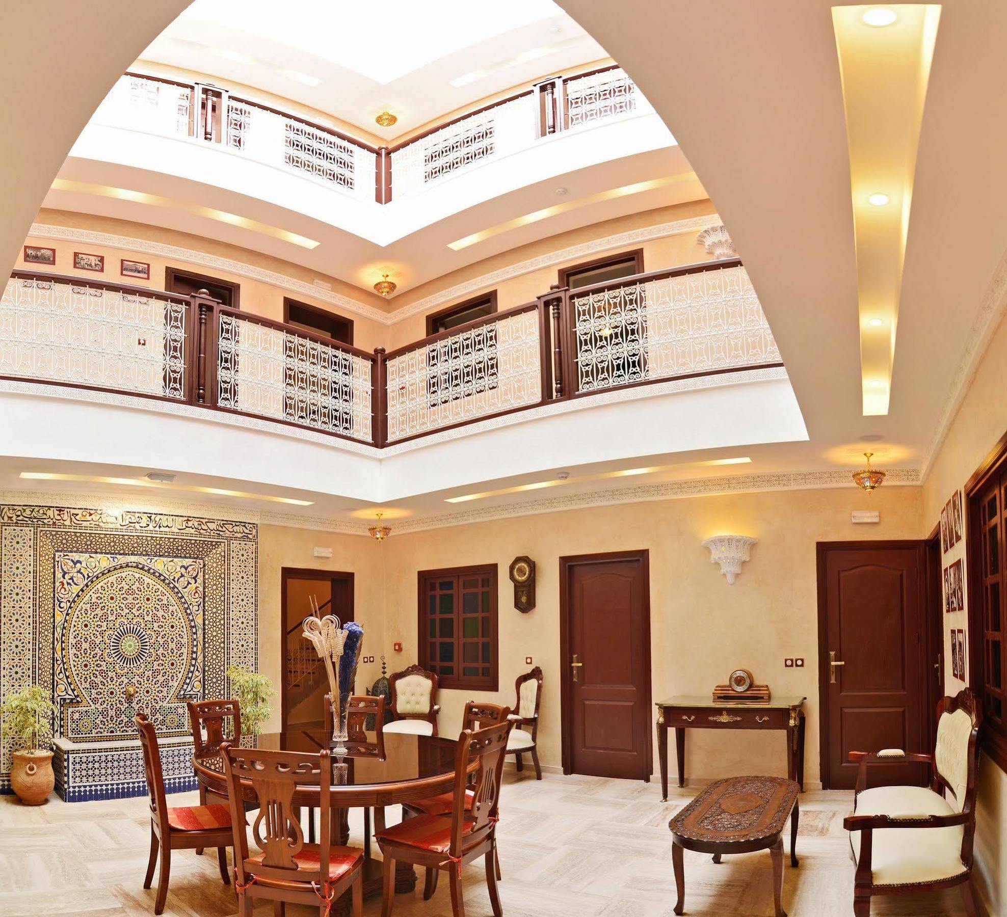 Hotel Blue Sky Fez Buitenkant foto