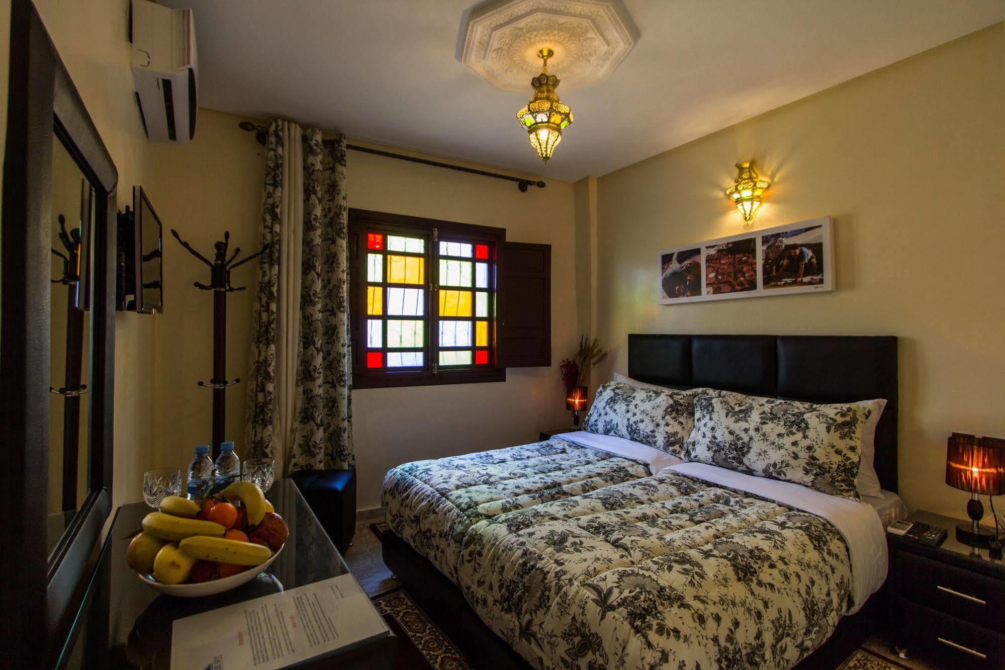 Hotel Blue Sky Fez Buitenkant foto